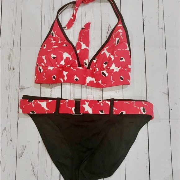 Victoria's Secret Other - ☀️3/$30☀️ Victoria’s Secret Belted Bikini.